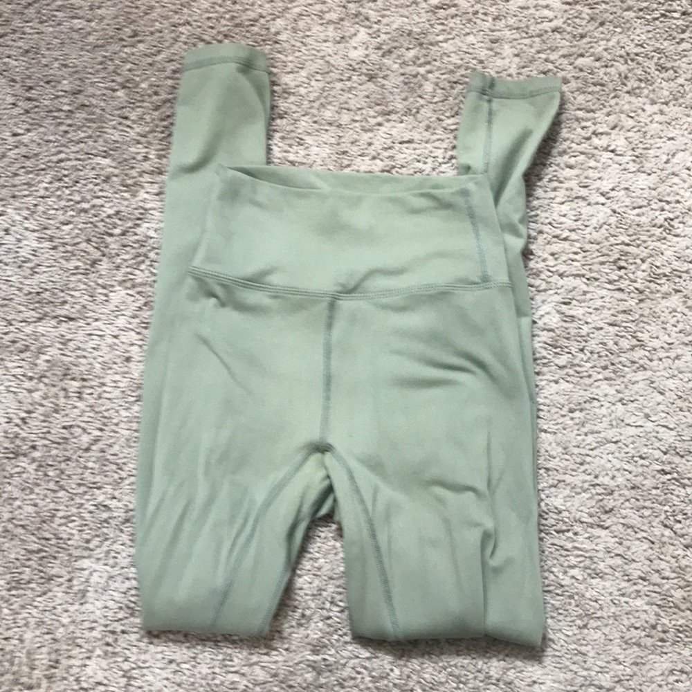 Olive green fitness leggings (til you collapse)
